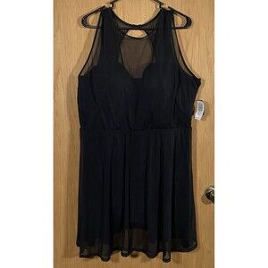 Torrid Women's Plus Sz 4-D/DD Black One Piece Swimsuit Black Mesh Built In Bra